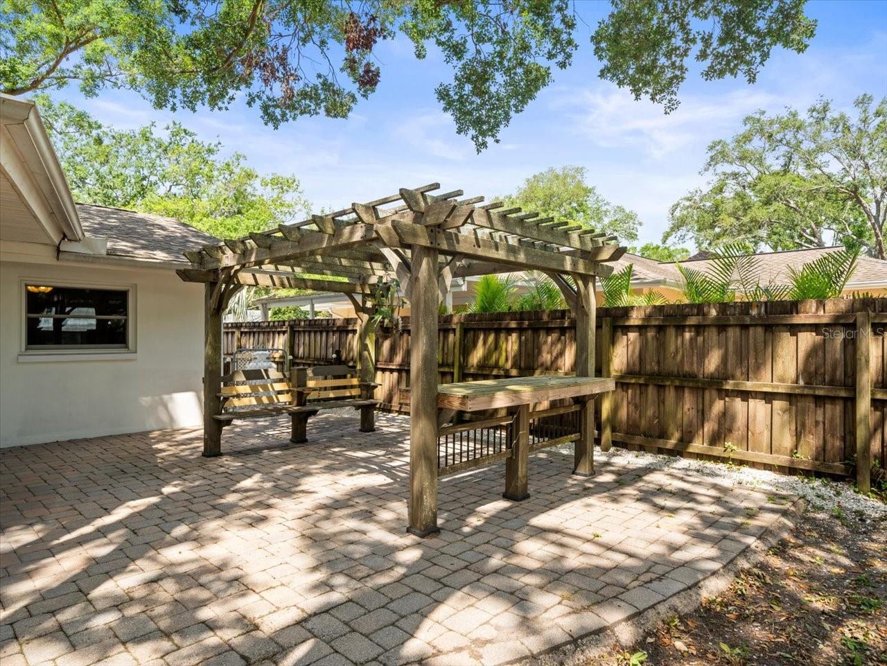 13556 LAKE MAGDALENE DR