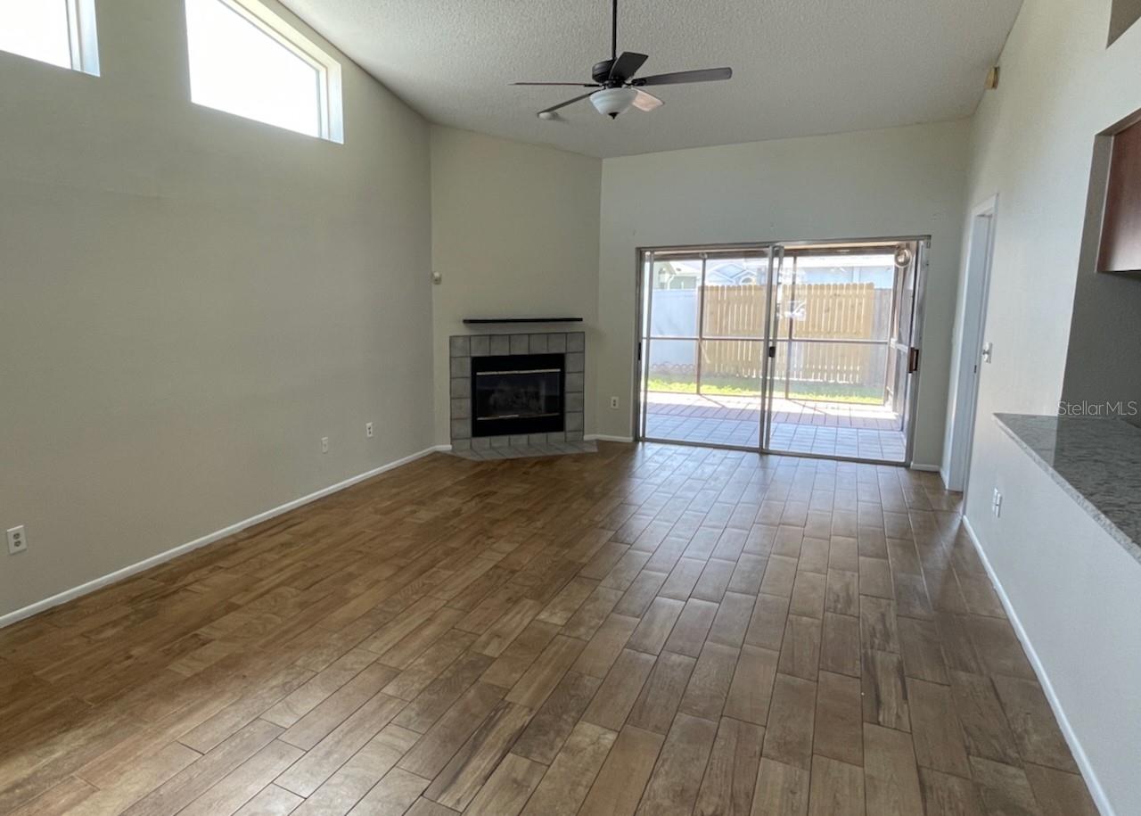 8608 TWIN FARMS PL