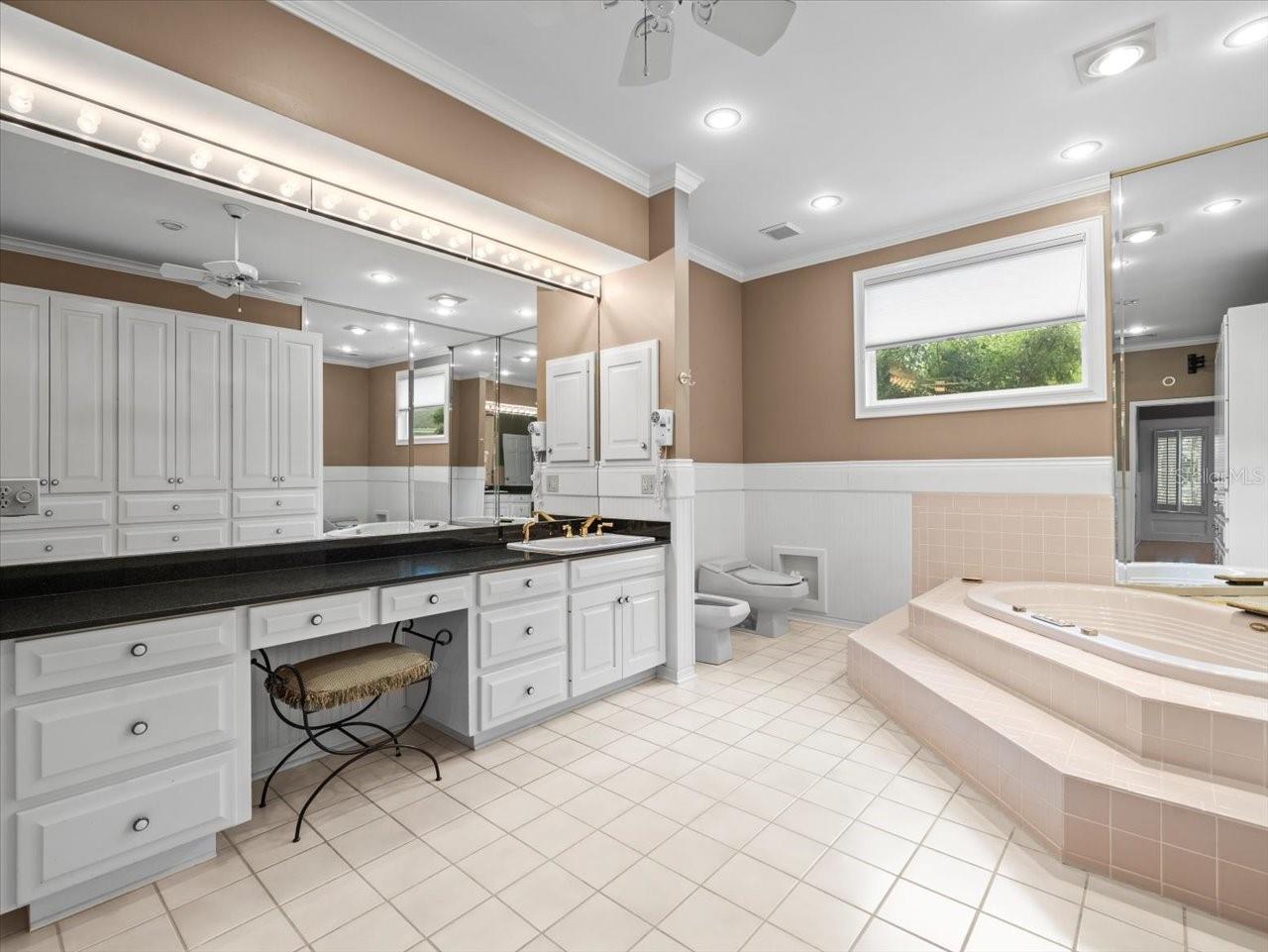 13812 CYPRESS VILLAGE CIR