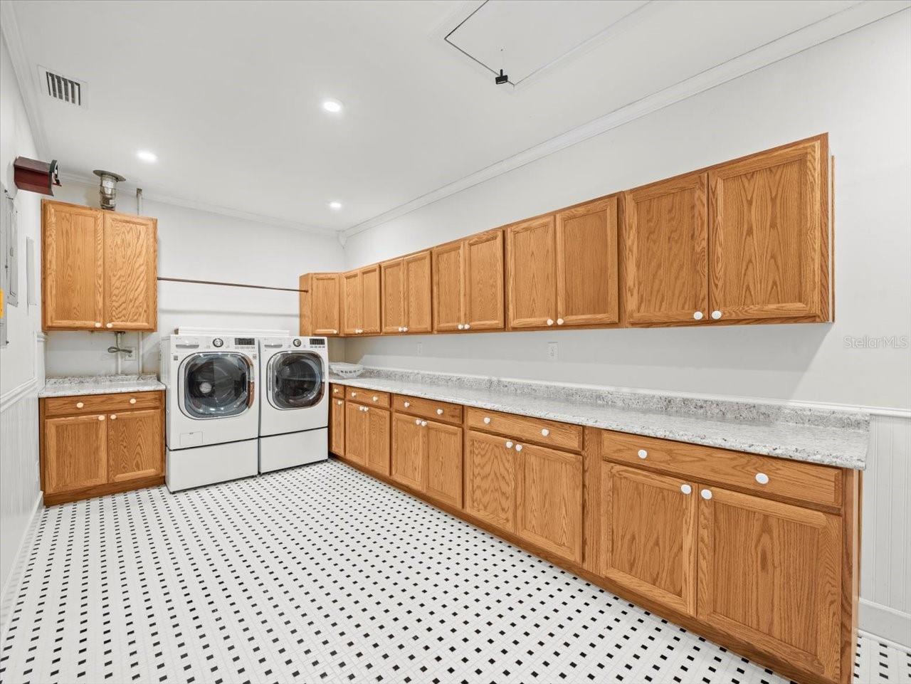 13812 CYPRESS VILLAGE CIR