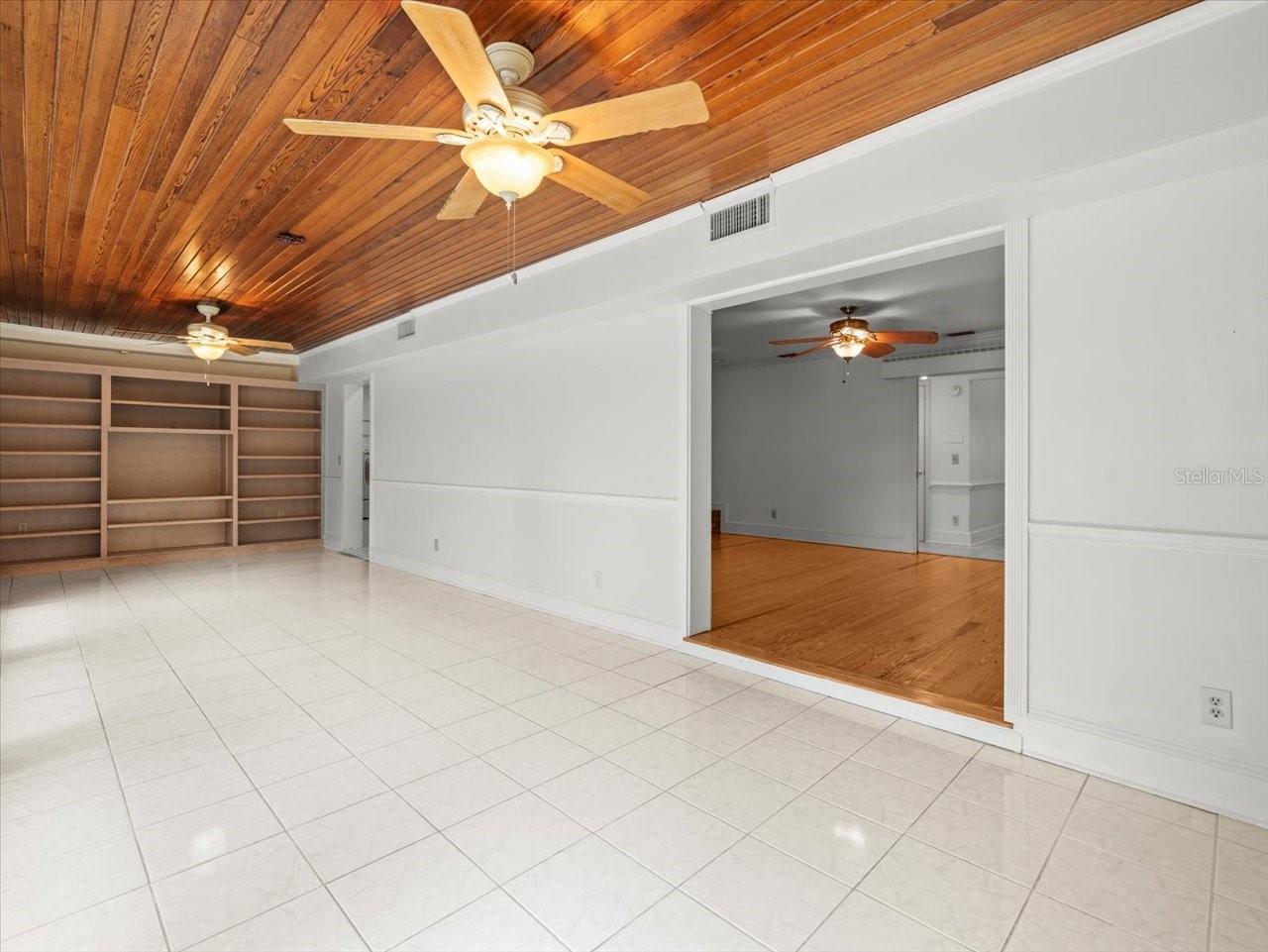 13812 CYPRESS VILLAGE CIR