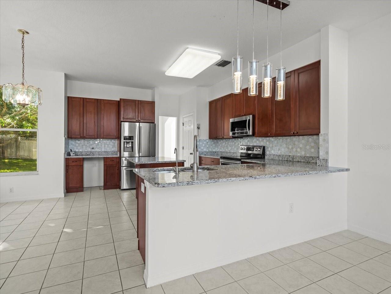 9701 HIDDEN COVE CT