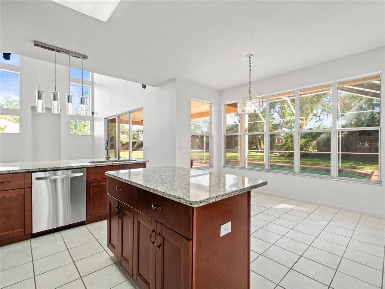 9701 HIDDEN COVE CT