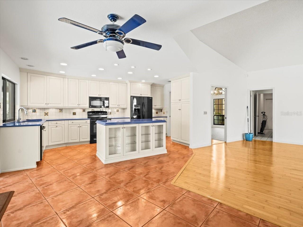 13608 LYTTON WAY