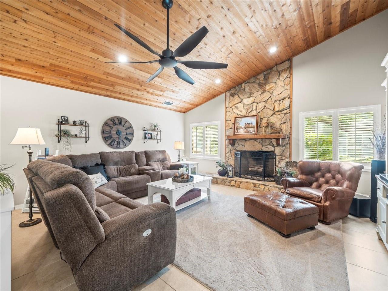 4610 WESTFORD CIR