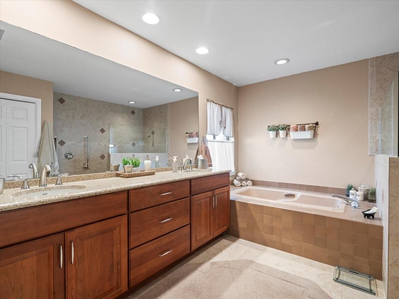 4610 WESTFORD CIR