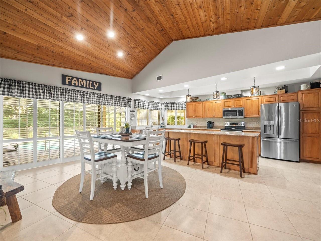 4610 WESTFORD CIR