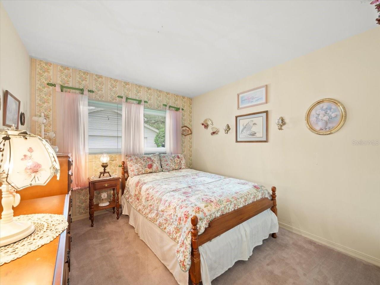 3325 SCHEFFLERA RD