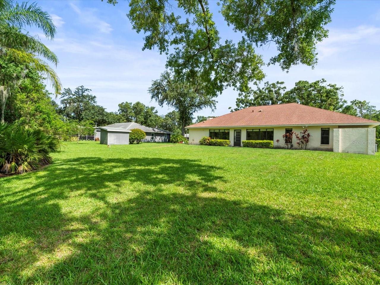 1015 HASTINGS CT