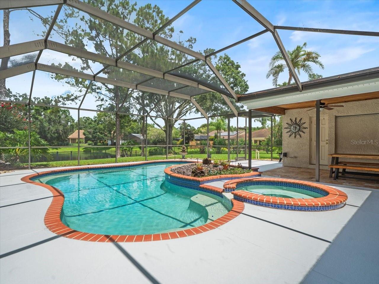 4118 CARROLLWOOD VILLAGE DR