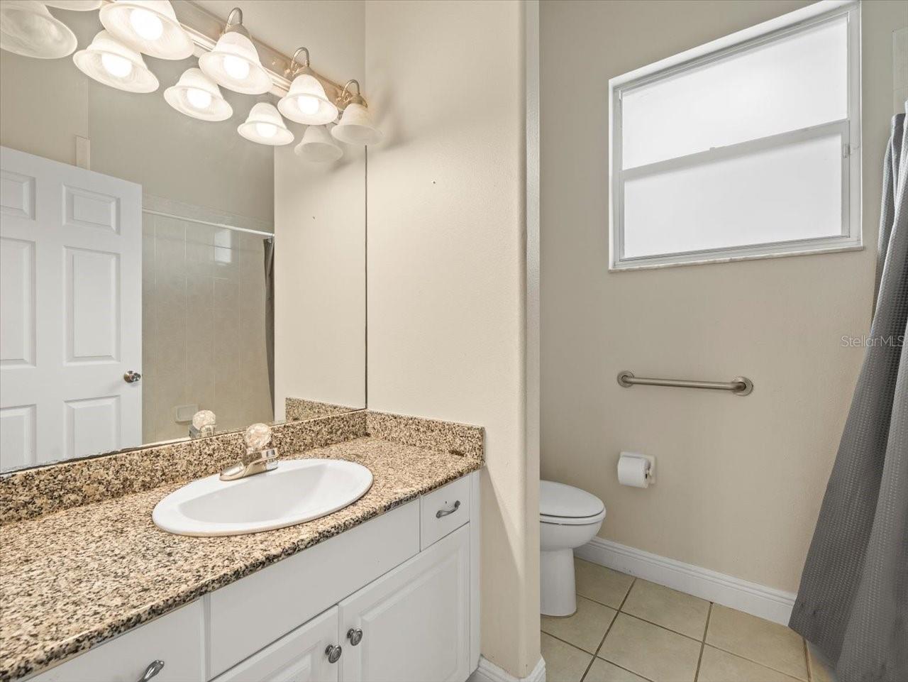 2409 HEATHER MANOR LN