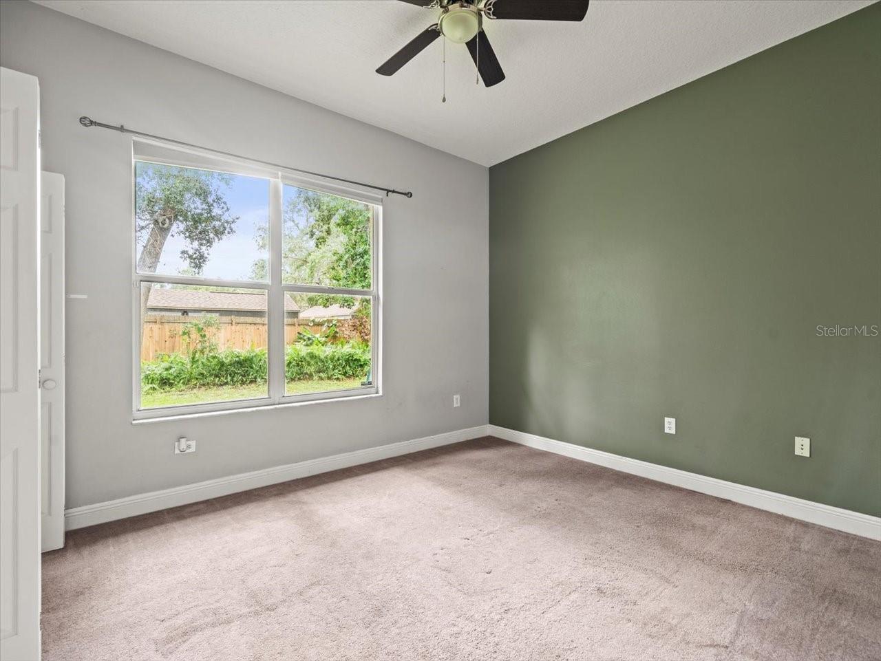 2409 HEATHER MANOR LN