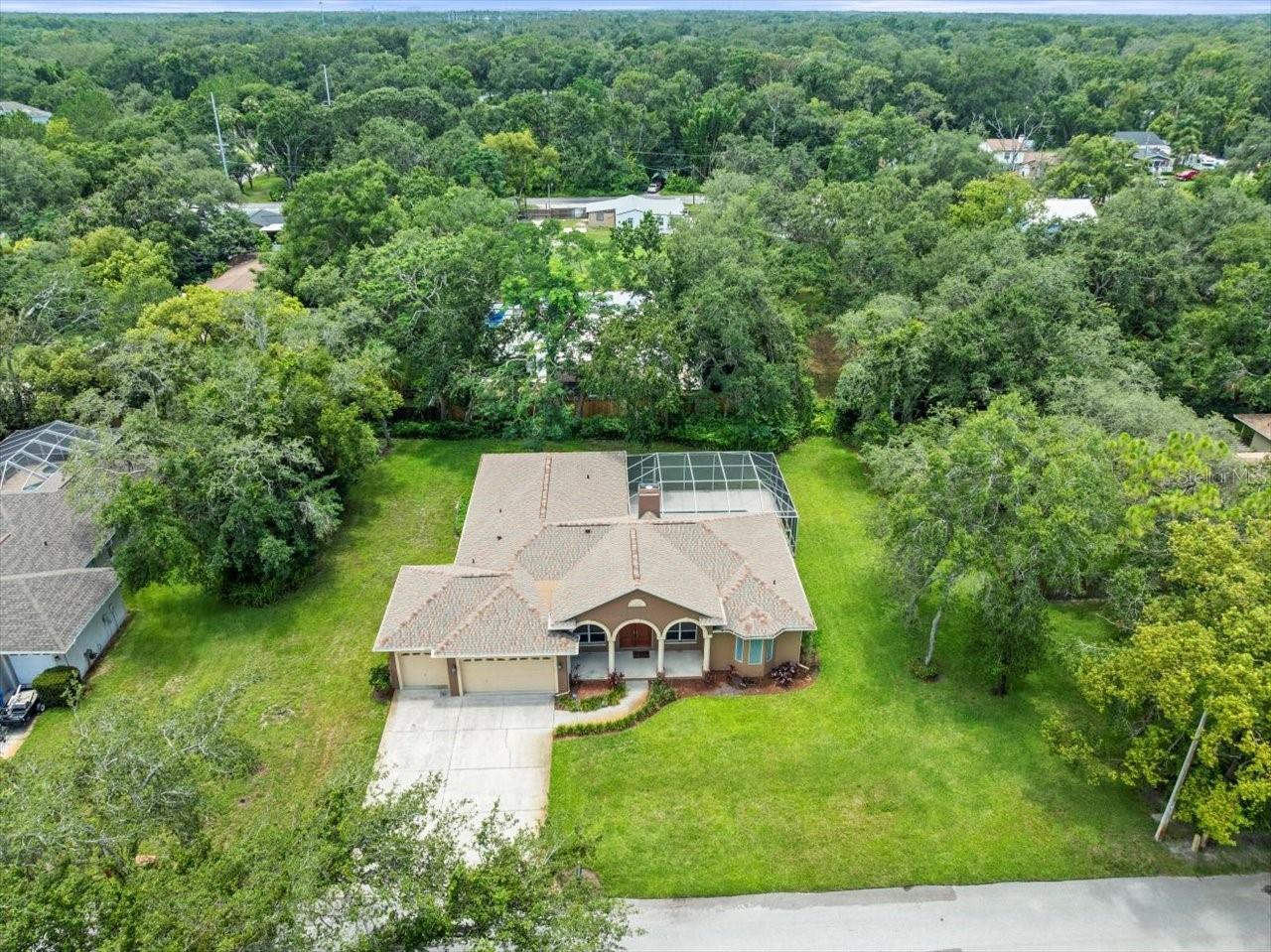 2409 HEATHER MANOR LN