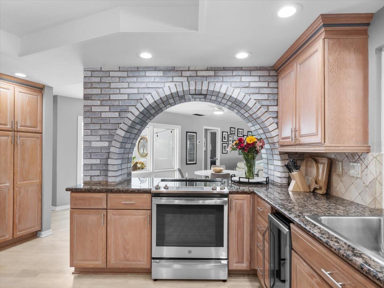 4205 WAYSIDE WILLOW CT