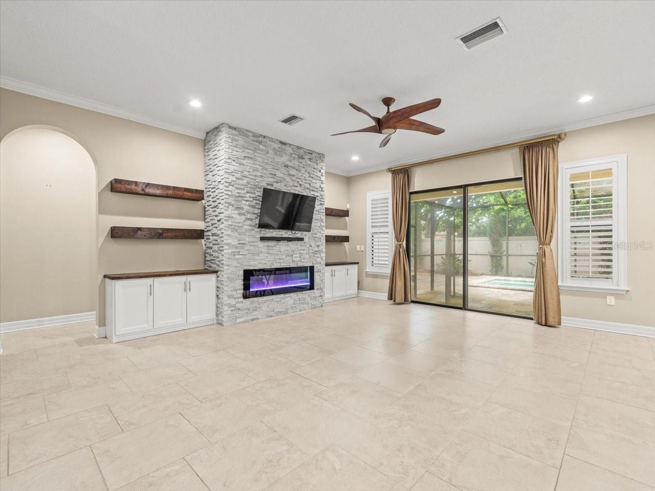 14207 CHESHIRE ACRES PL