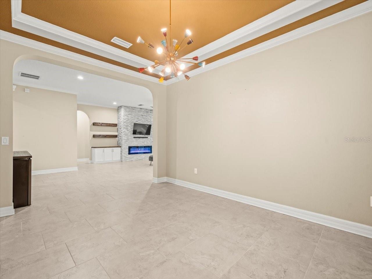 14207 CHESHIRE ACRES PL