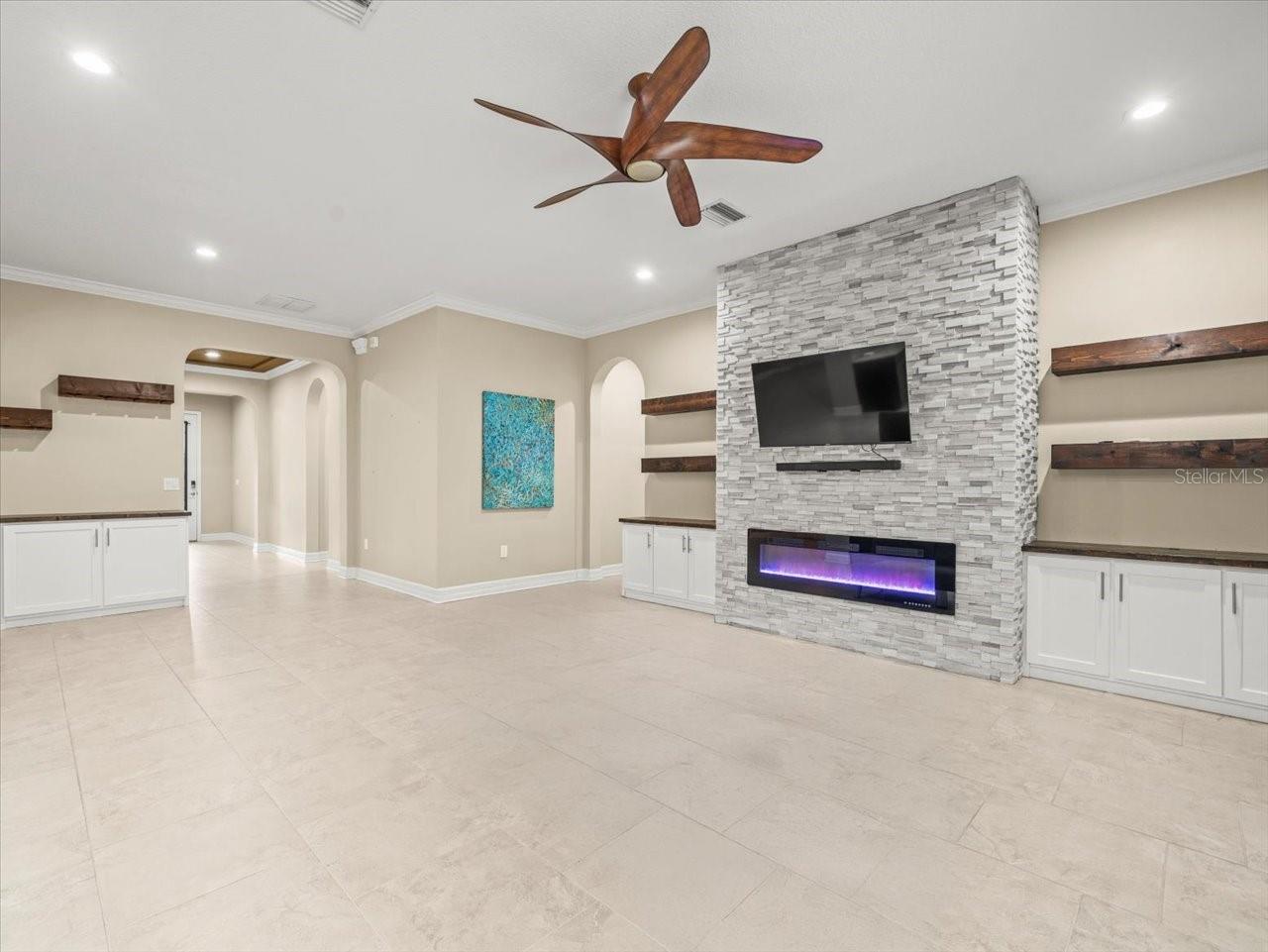 14207 CHESHIRE ACRES PL