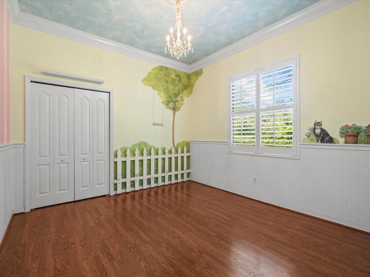 412 PINE BLUFF DR