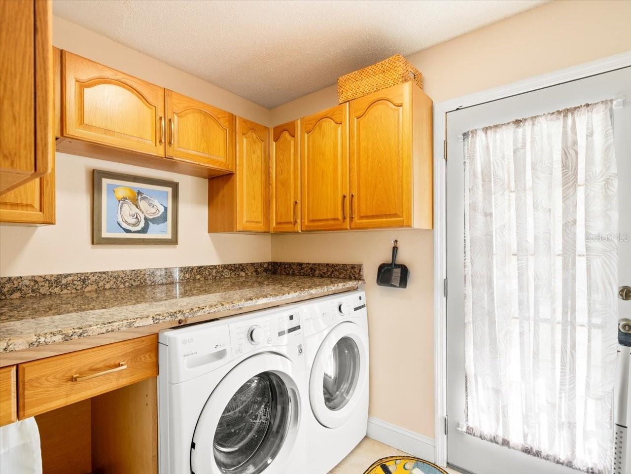 16211 SAWGRASS CIR