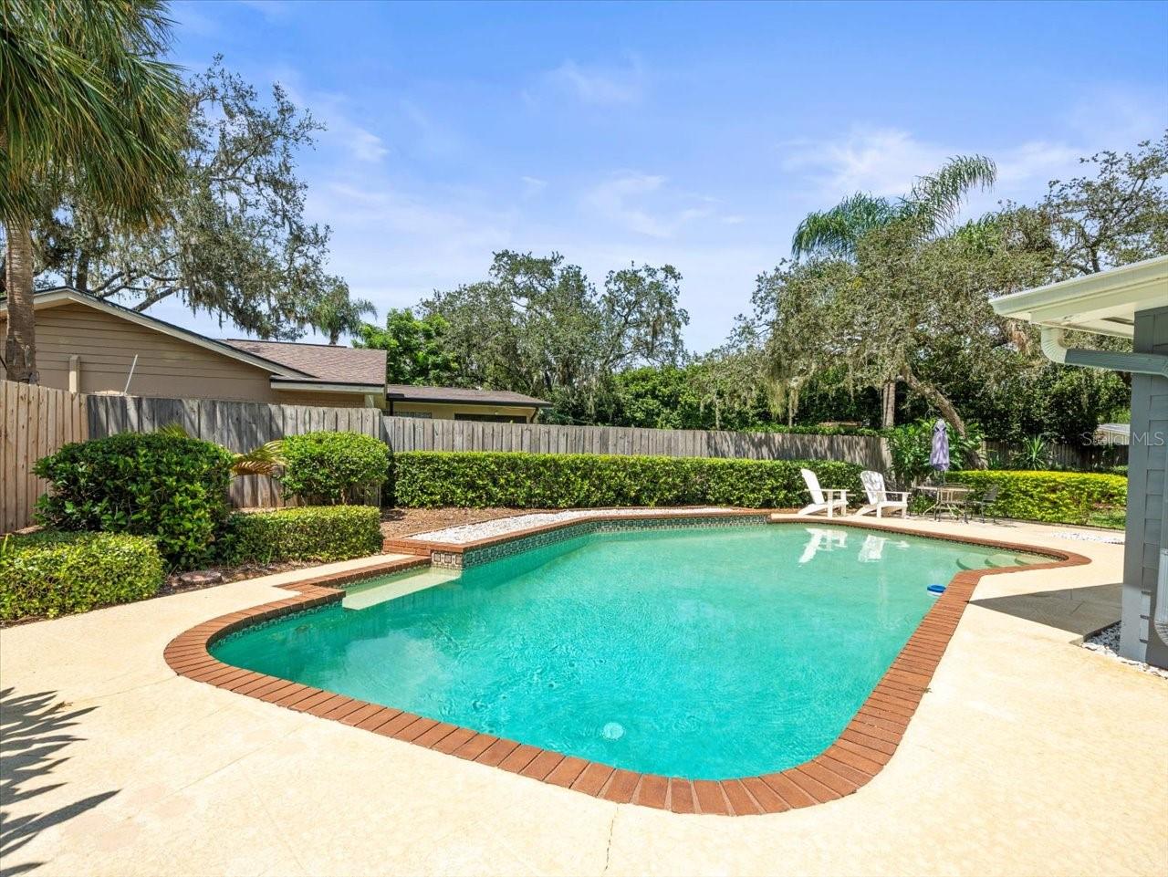 10305 ORANGE GROVE DR