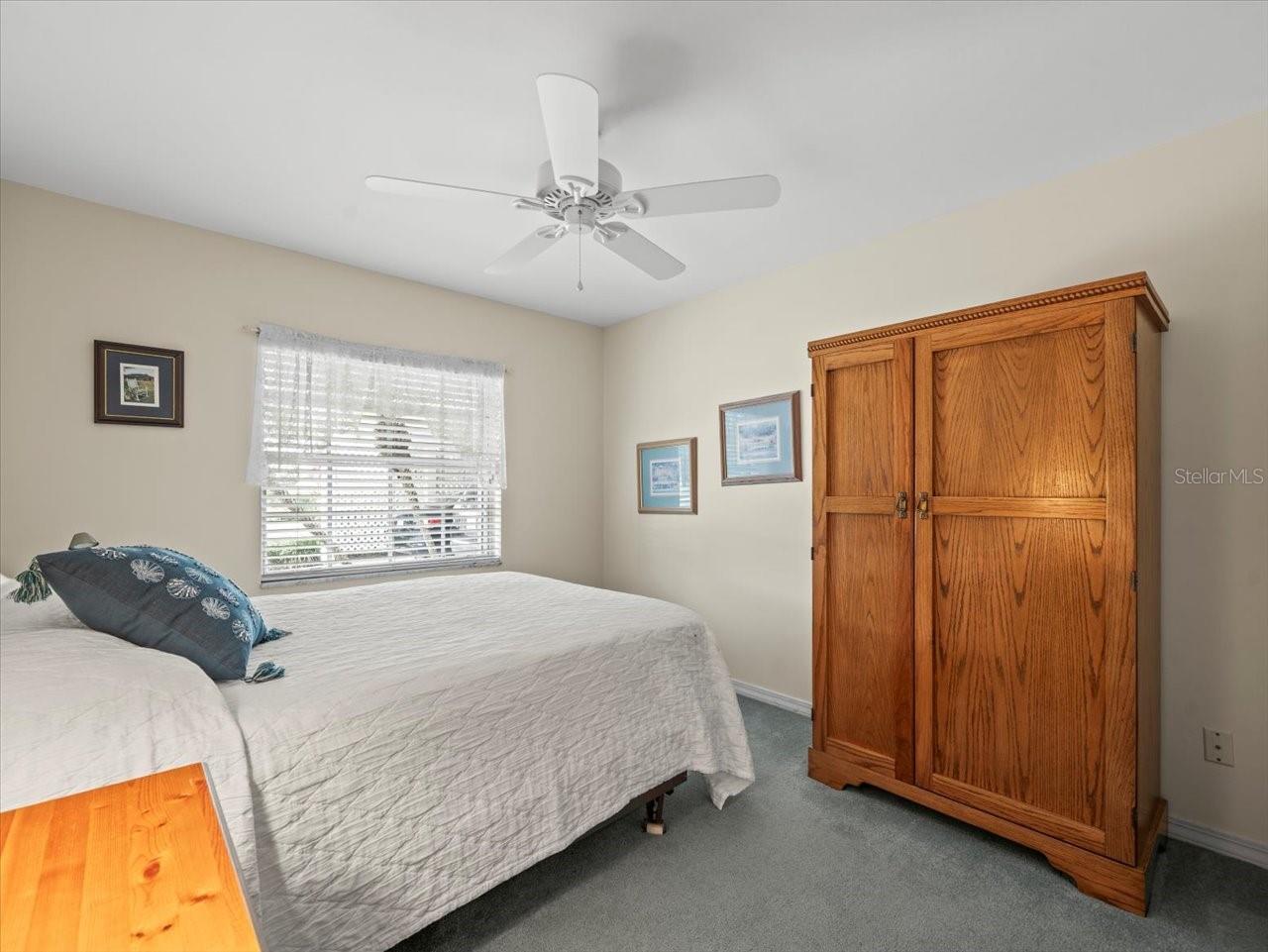 10305 ORANGE GROVE DR