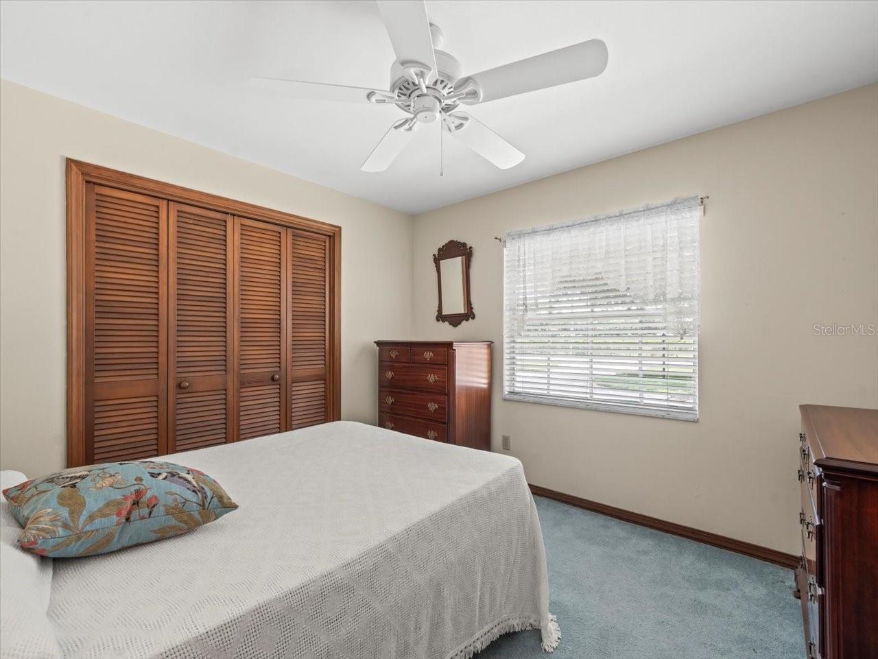 10305 ORANGE GROVE DR