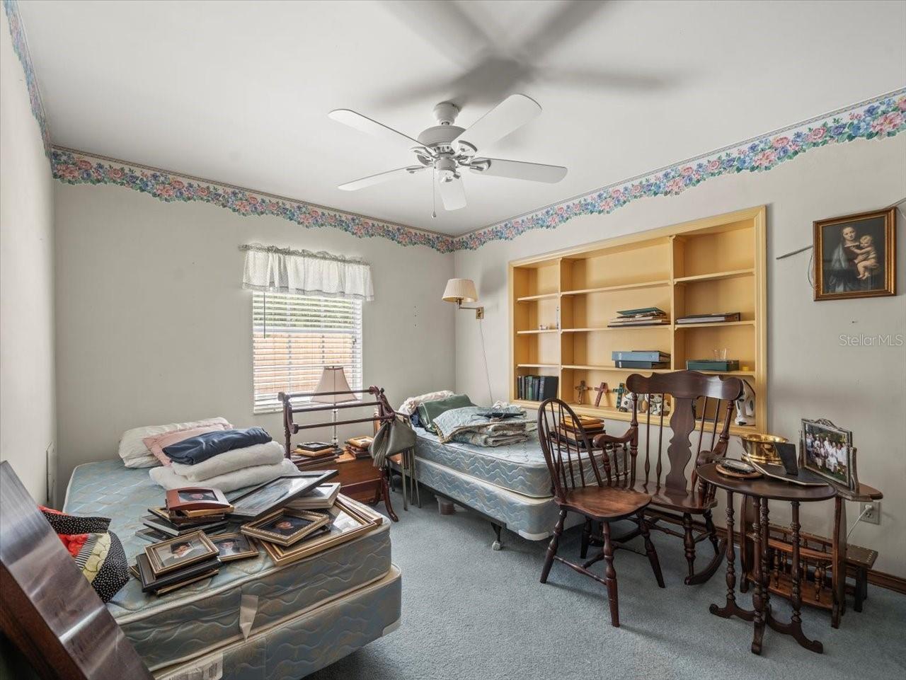 10305 ORANGE GROVE DR