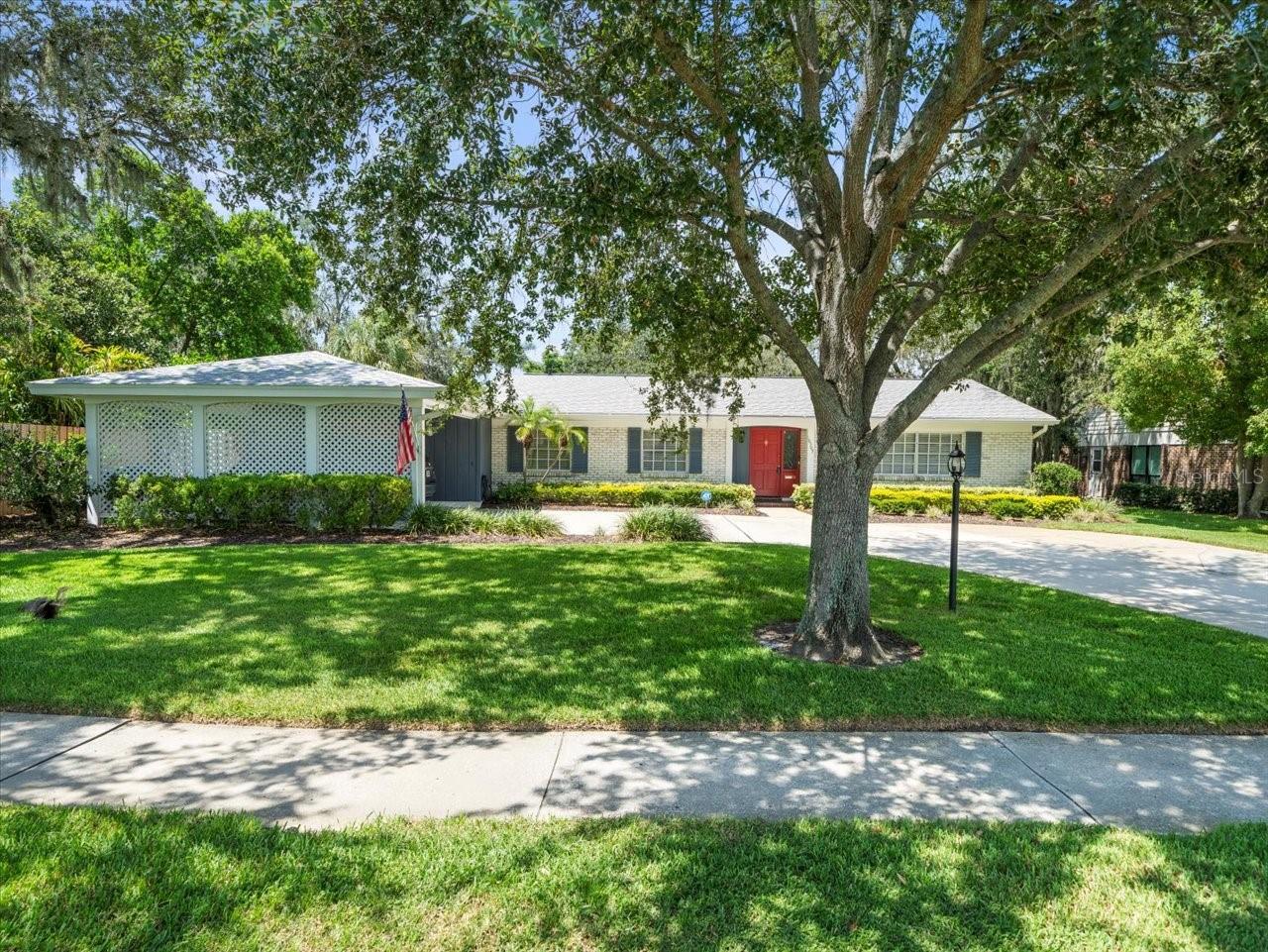 10305 ORANGE GROVE DR