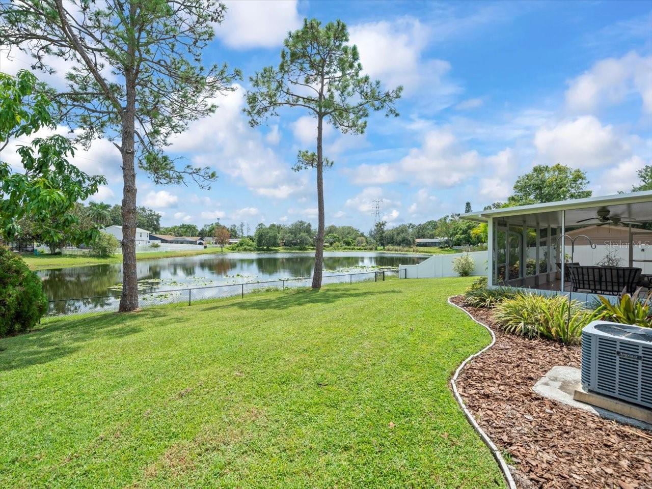 15909 MARSHFIELD DRIVE DR