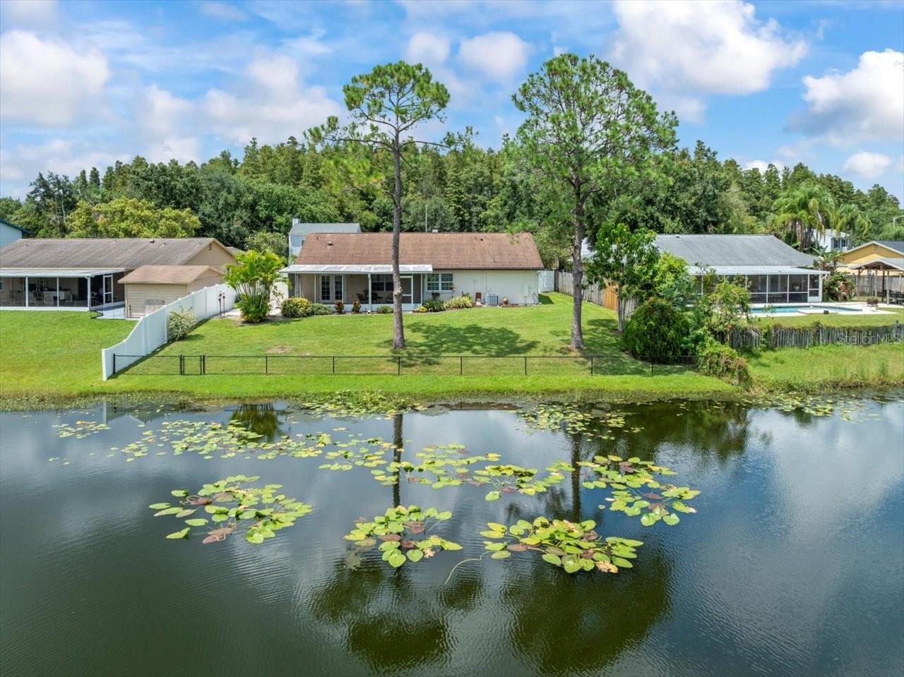 15909 MARSHFIELD DRIVE DR