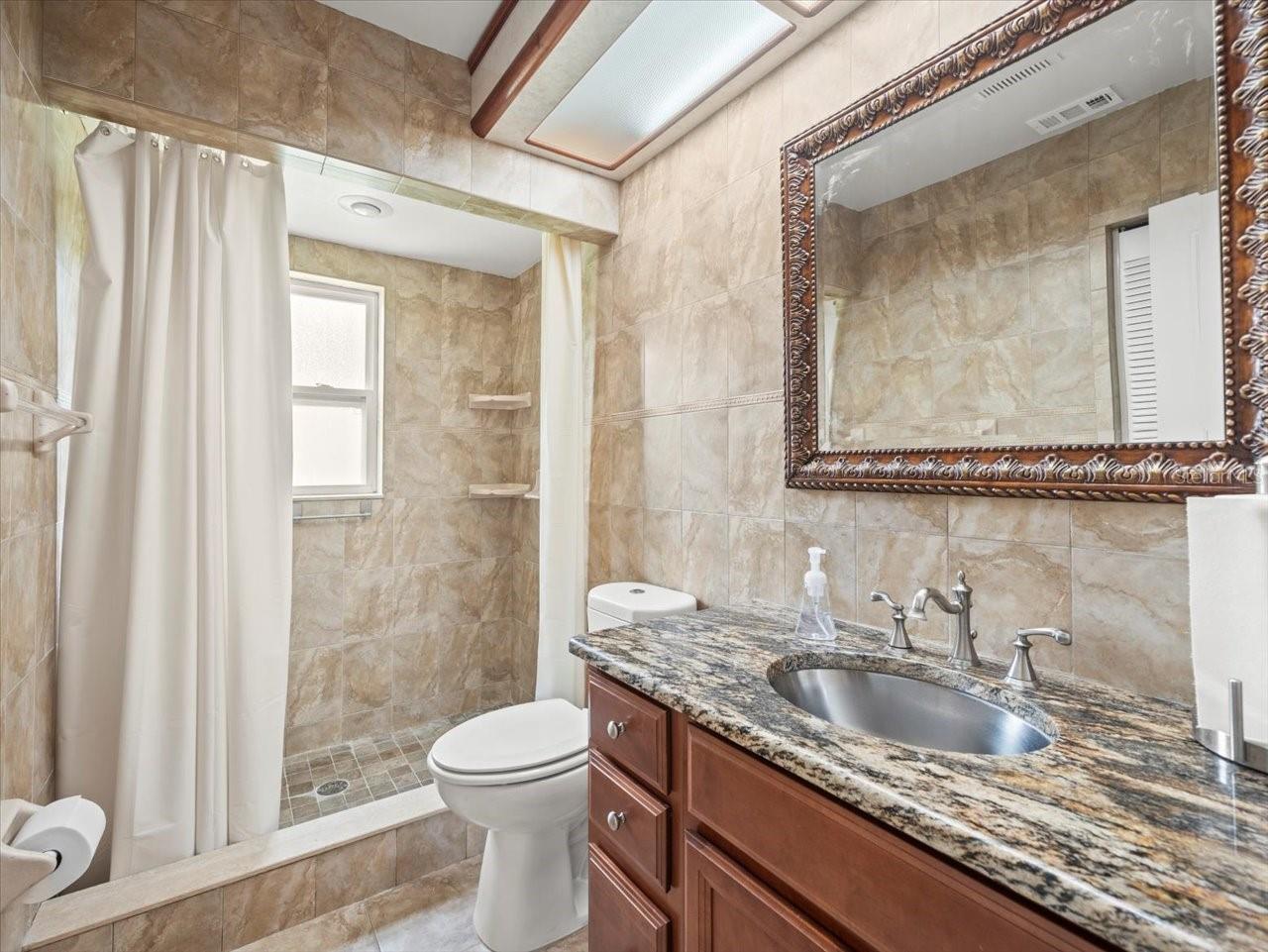 15909 MARSHFIELD DRIVE DR