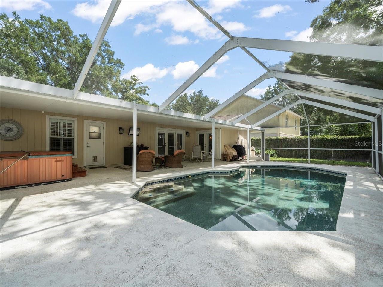 15912 HAMPTON VILLAGE DR