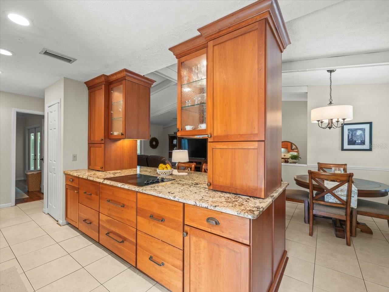 15912 HAMPTON VILLAGE DR