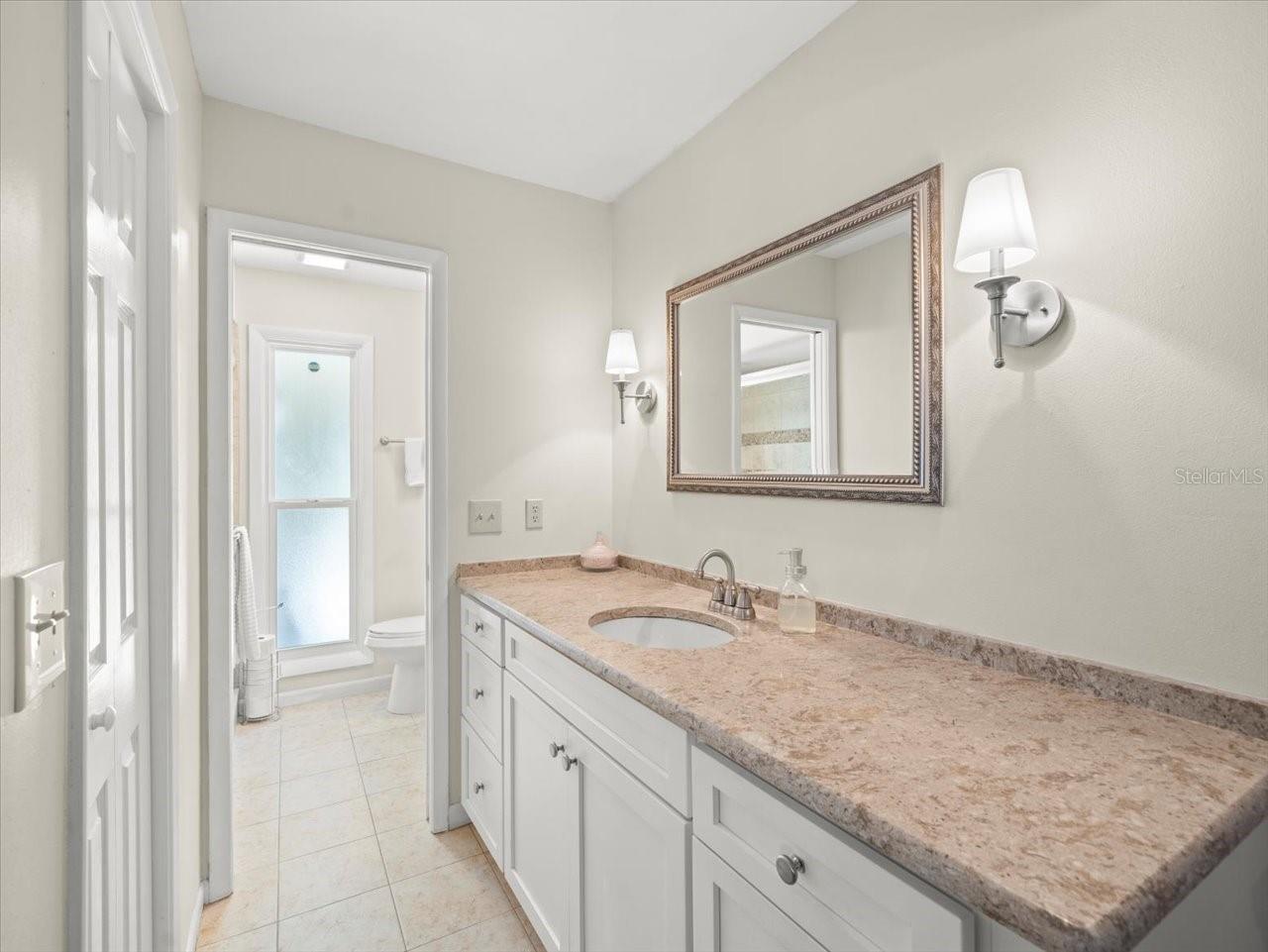 15912 HAMPTON VILLAGE DR