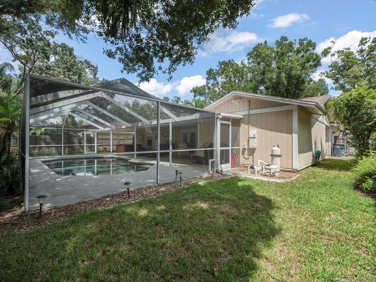 15912 HAMPTON VILLAGE DR