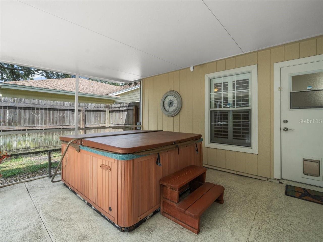 15912 HAMPTON VILLAGE DR