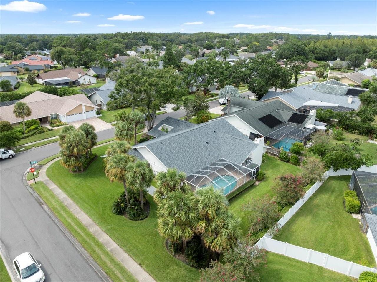 13707 WALBROOKE DR