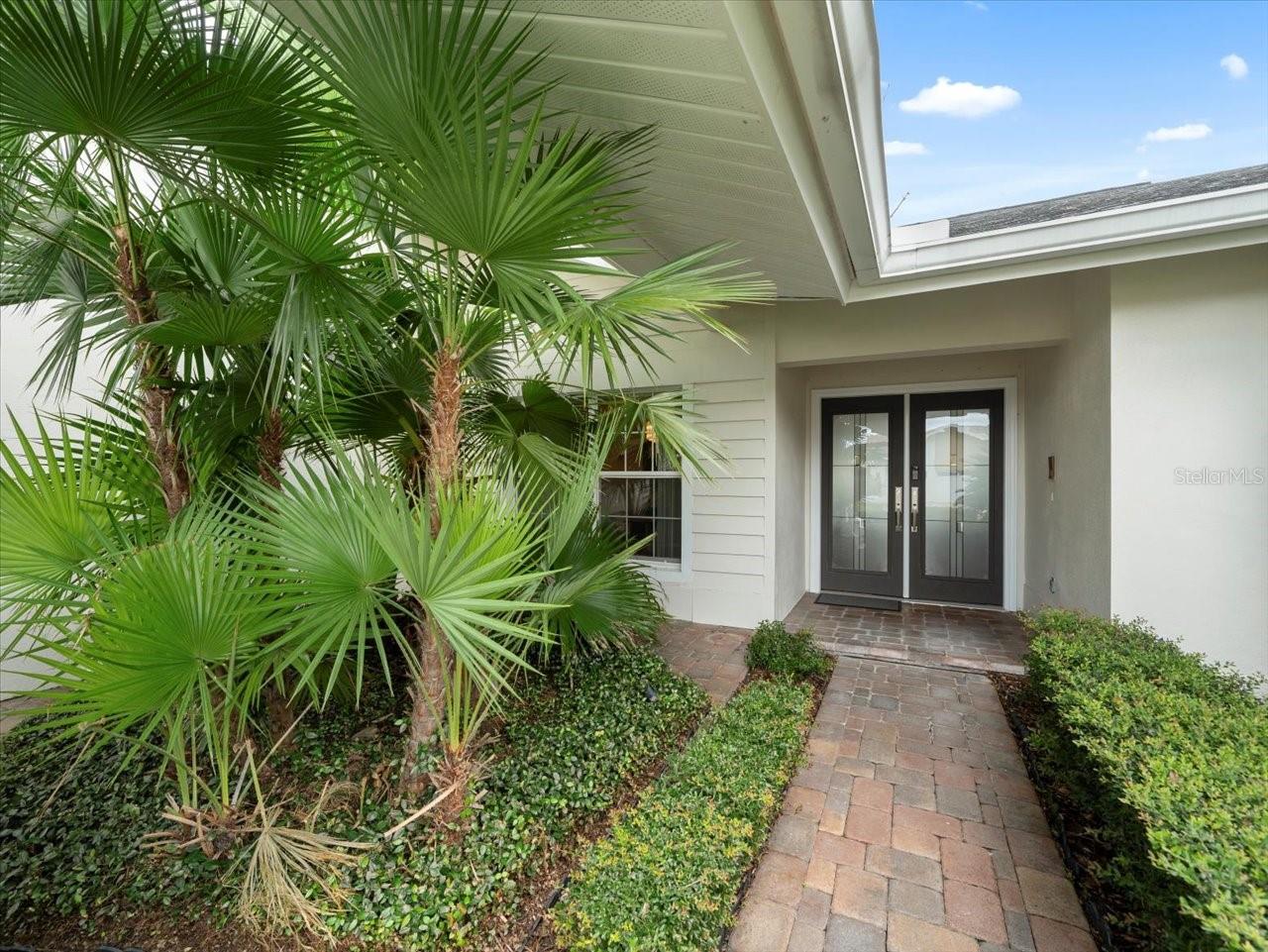 13707 WALBROOKE DR