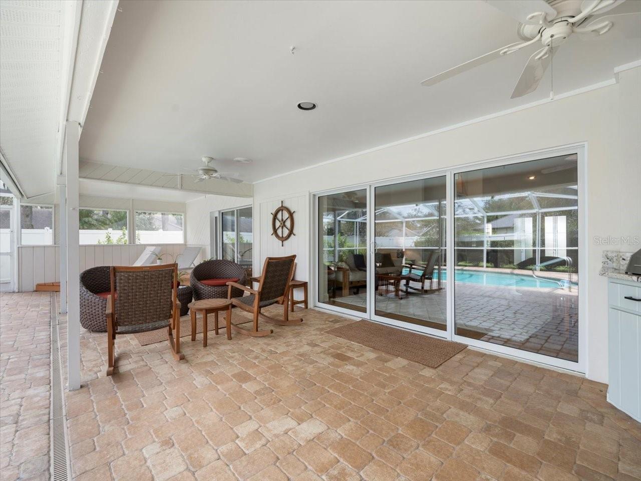 13707 WALBROOKE DR