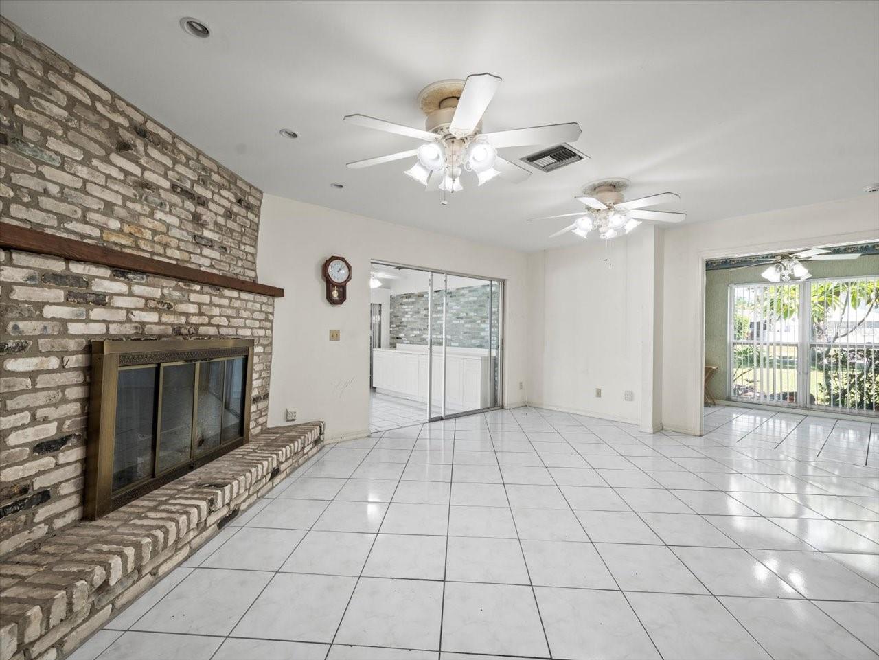 10408 BUTIA PL