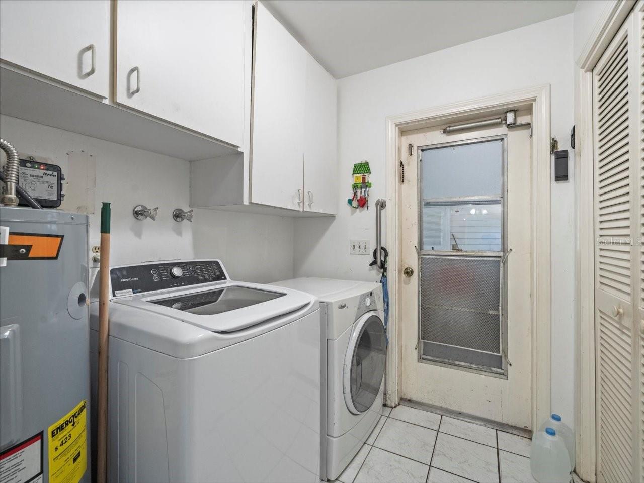 10408 BUTIA PL