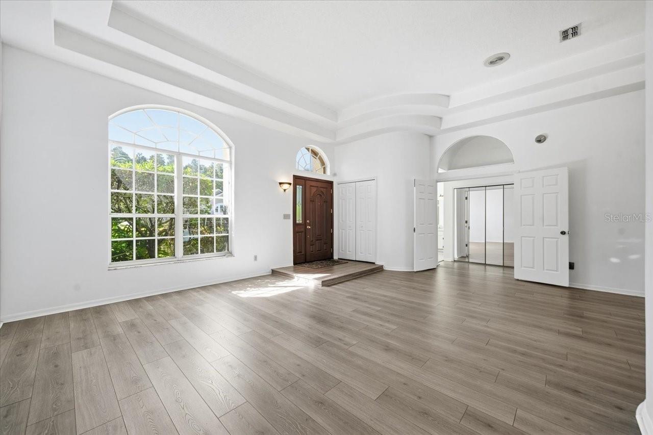 3903 YELLOW FINCH LN