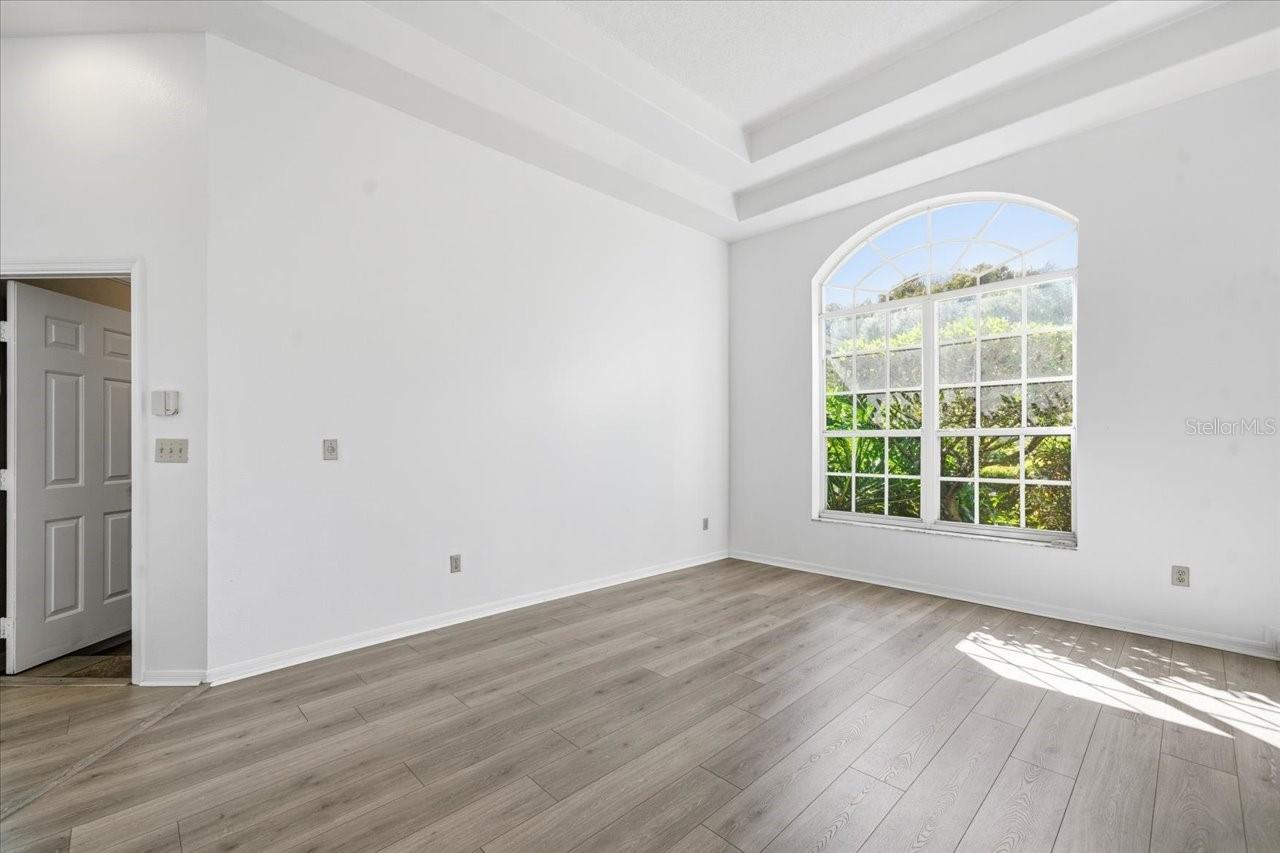 3903 YELLOW FINCH LN