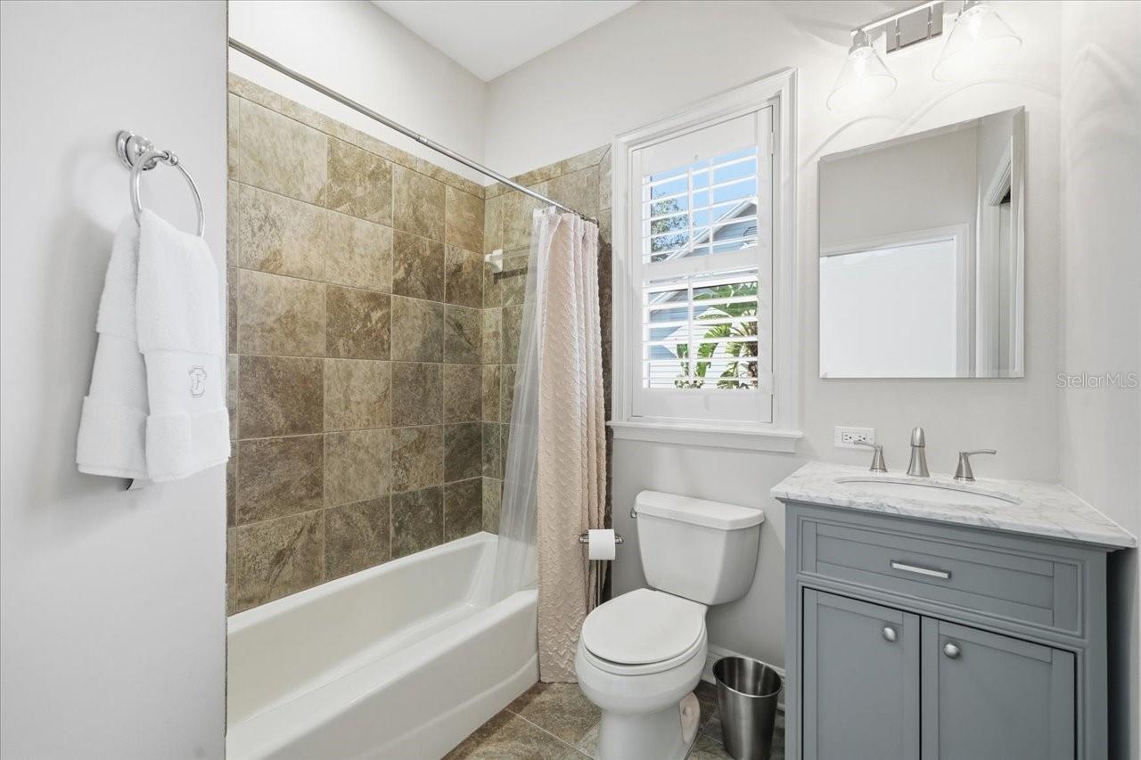 2113 CARROLL LANDING DR