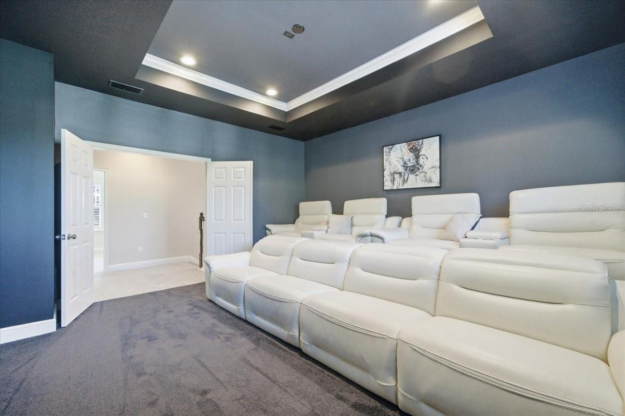 2113 CARROLL LANDING DR