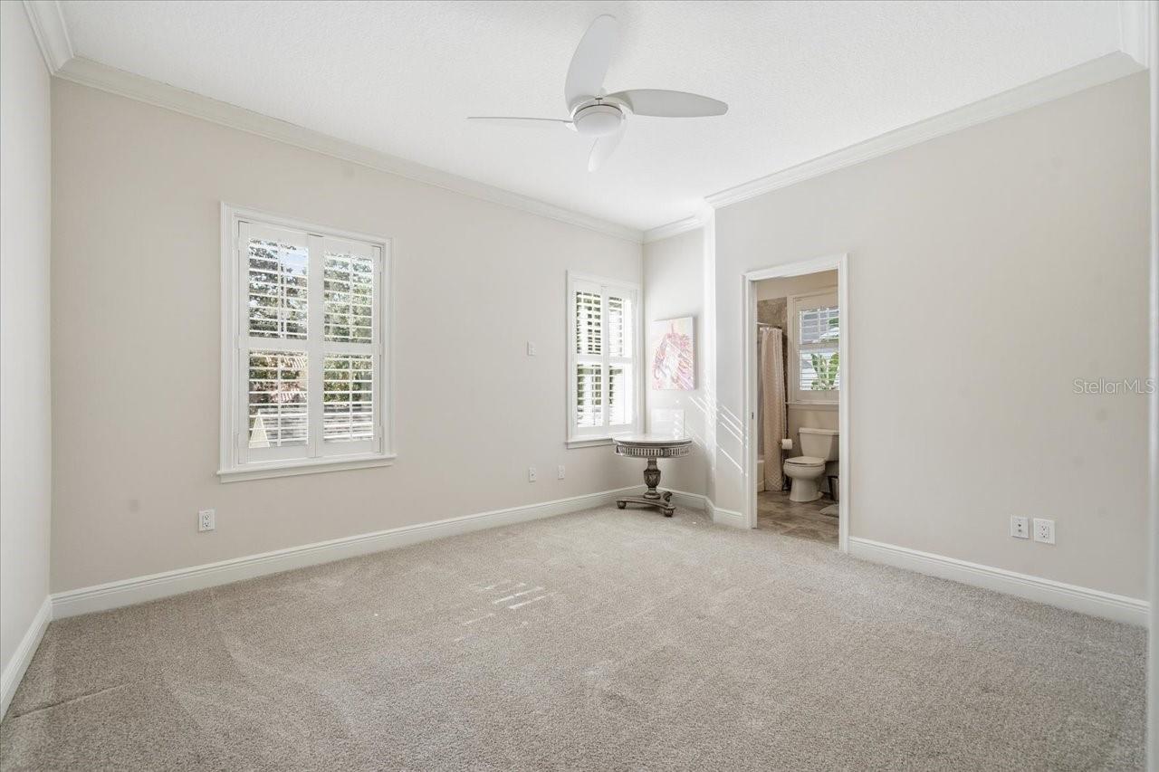 2113 CARROLL LANDING DR