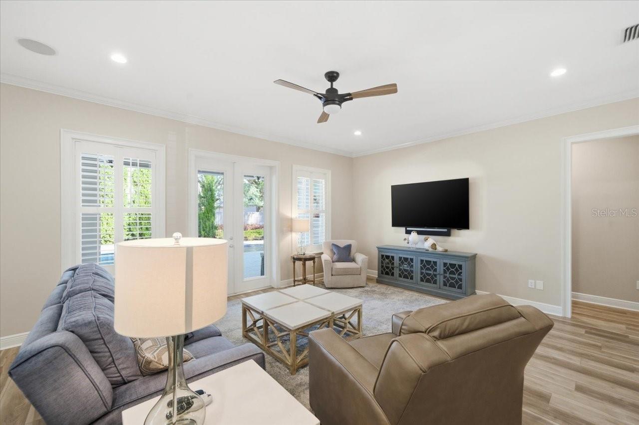 2113 CARROLL LANDING DR