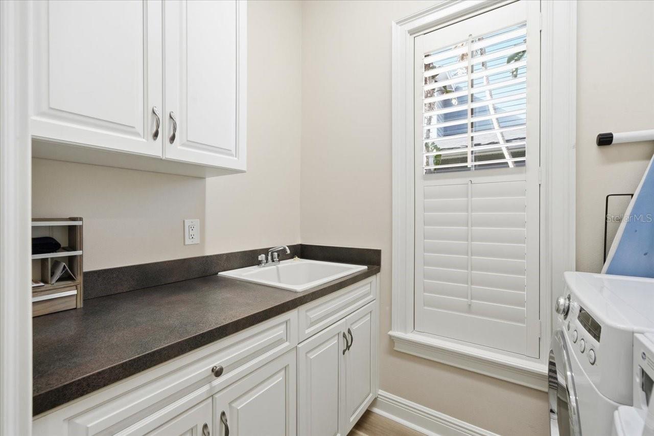 2113 CARROLL LANDING DR