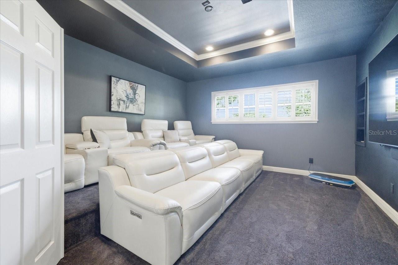 2113 CARROLL LANDING DR