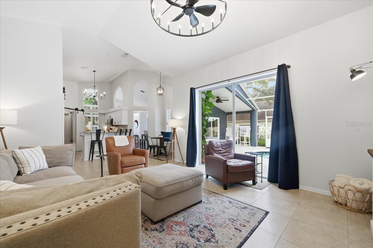 15207 ARBOR HOLLOW DR